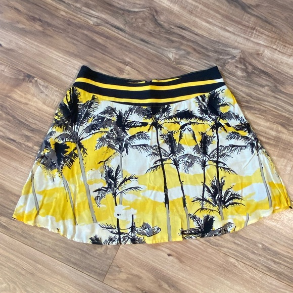 MADE Fashion Week for Impulse Skirt Set - Picture 4 of 6